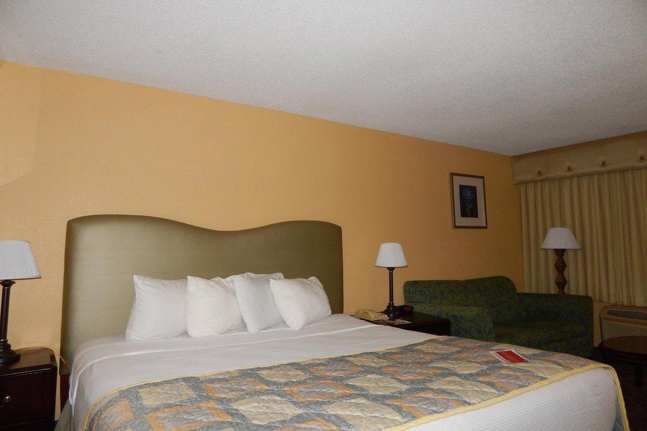 Hotel Ramada By Wyndham Altamonte Springs Near I-4 Extérieur photo