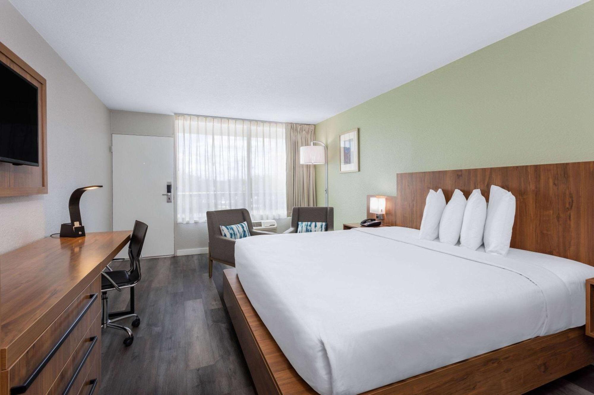 Hotel Ramada By Wyndham Altamonte Springs Near I-4 Extérieur photo