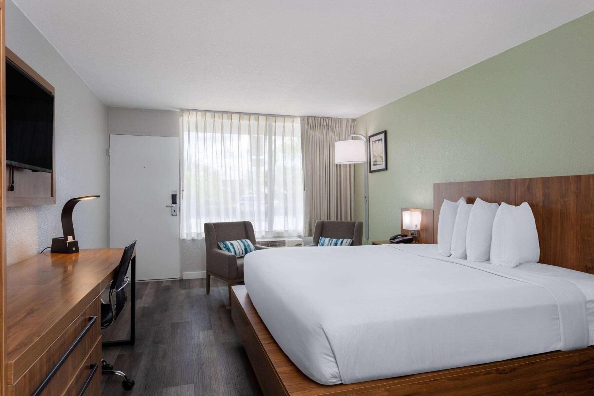 Hotel Ramada By Wyndham Altamonte Springs Near I-4 Extérieur photo