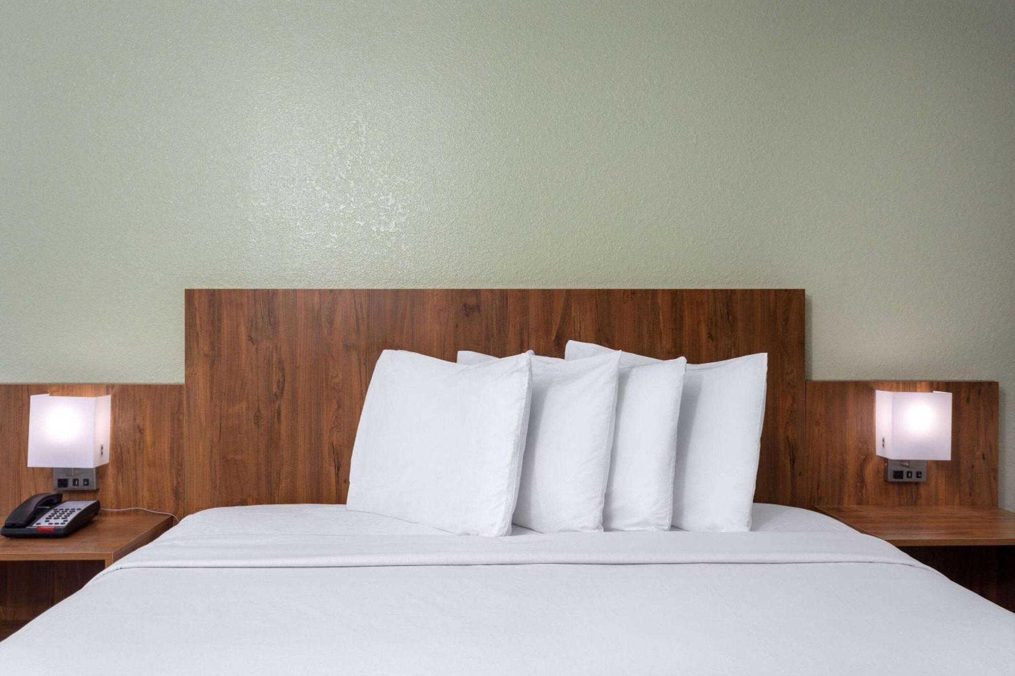 Hotel Ramada By Wyndham Altamonte Springs Near I-4 Extérieur photo